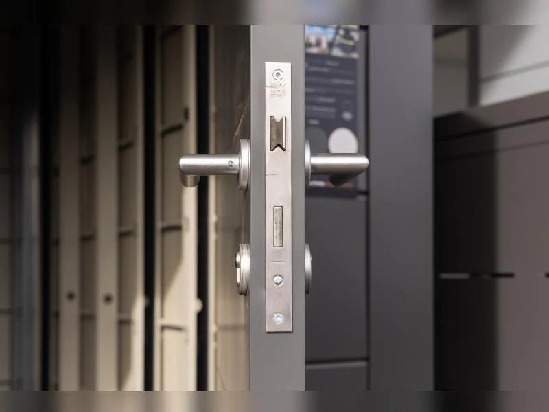 Telluria Metall-Gerätehaus Duo 3336+, Komplett Weiß - Image 3